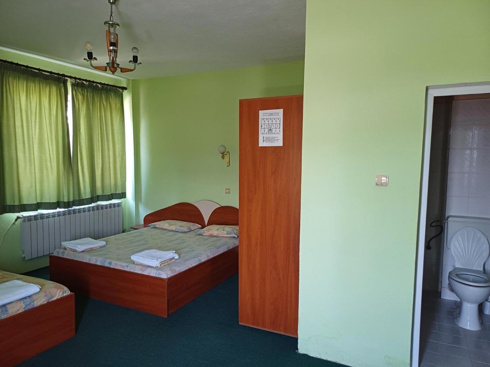 Hotel Интернационал Kulata Exteriér fotografie